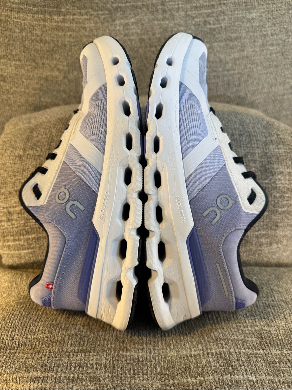 On Cloudrunner 2 Women’s Running Shoes Nimbus/Blueberry Size 10 - Picture 6 of 12